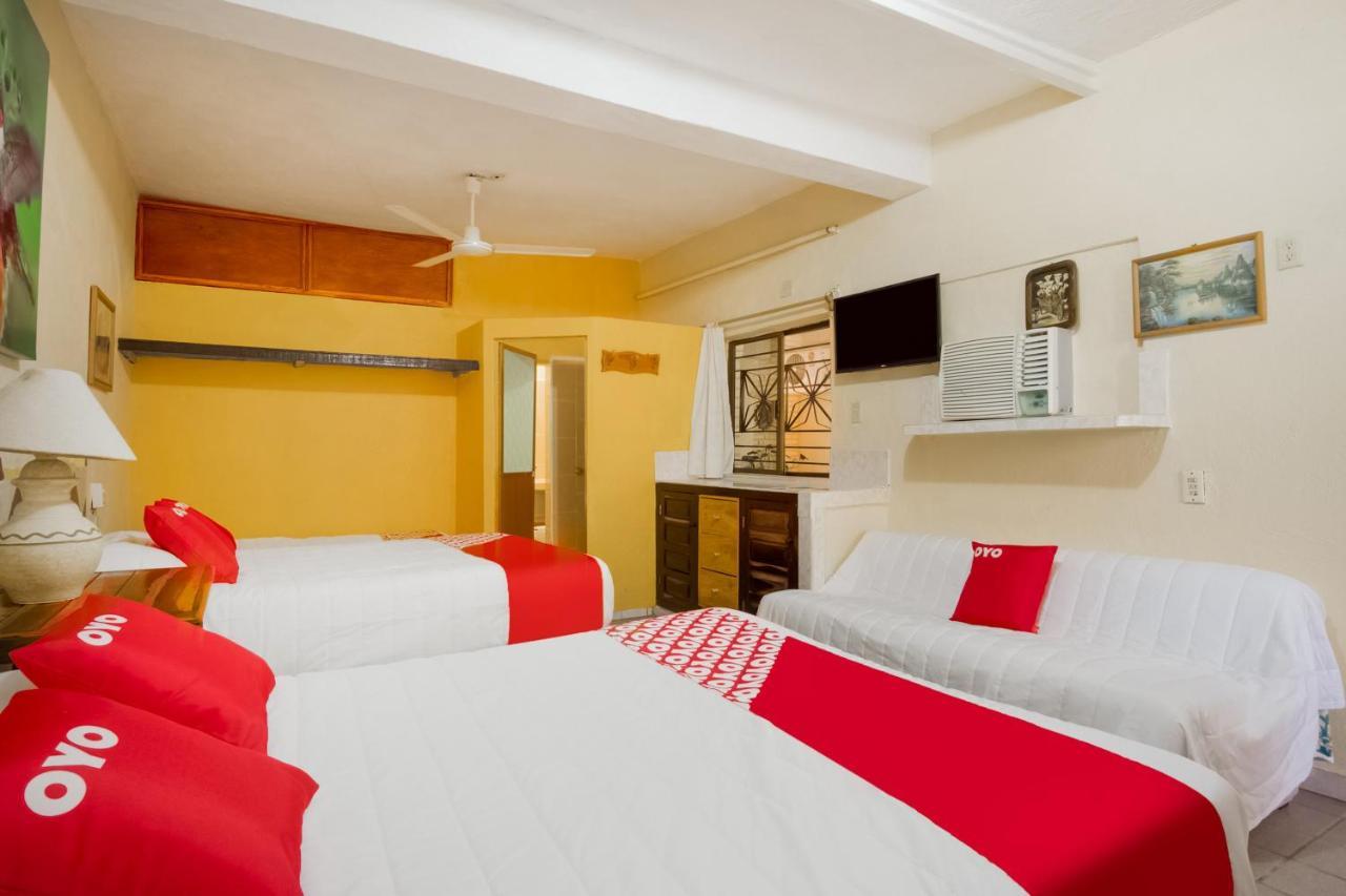 Oyo Hotel Posada Esmeralda San Patricio Melaque Kültér fotó