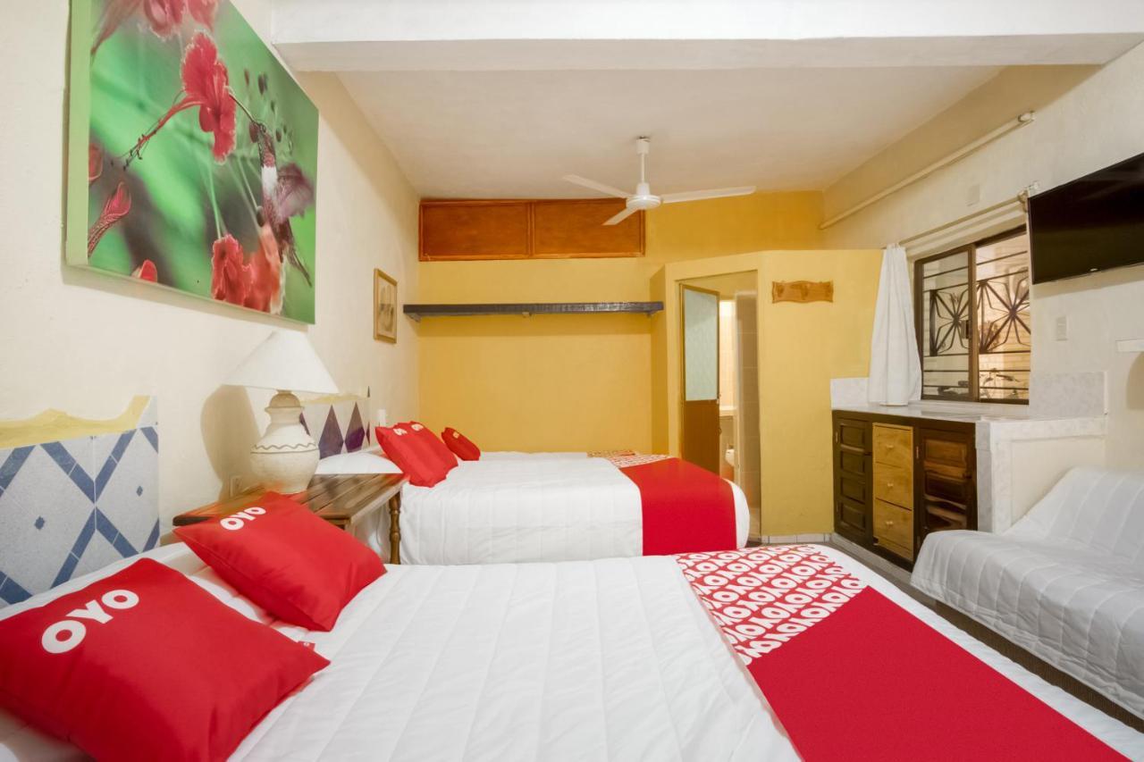 Oyo Hotel Posada Esmeralda San Patricio Melaque Kültér fotó