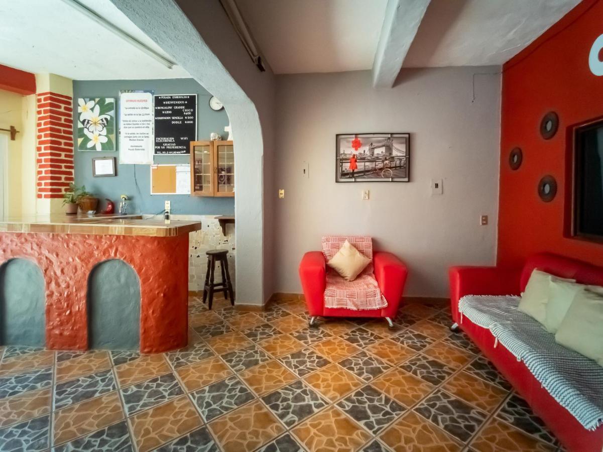 Oyo Hotel Posada Esmeralda San Patricio Melaque Kültér fotó
